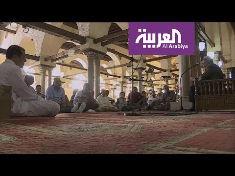 في إشارة إلى حماس التي تطالبه بمرسوم بغض النظر عن موقف إسرائيل