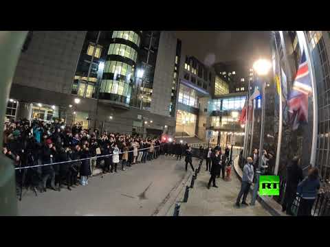 بعد أكثر من ثلاث سنوات من الانقسامات والتقلبات